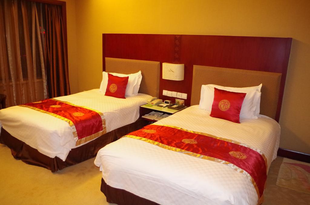 Howard Johnson Wyndham Leonora Plzaz Shanghai Extérieur photo