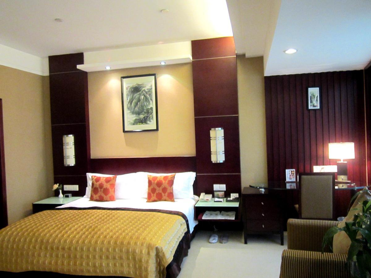 Howard Johnson Wyndham Leonora Plzaz Shanghai Extérieur photo